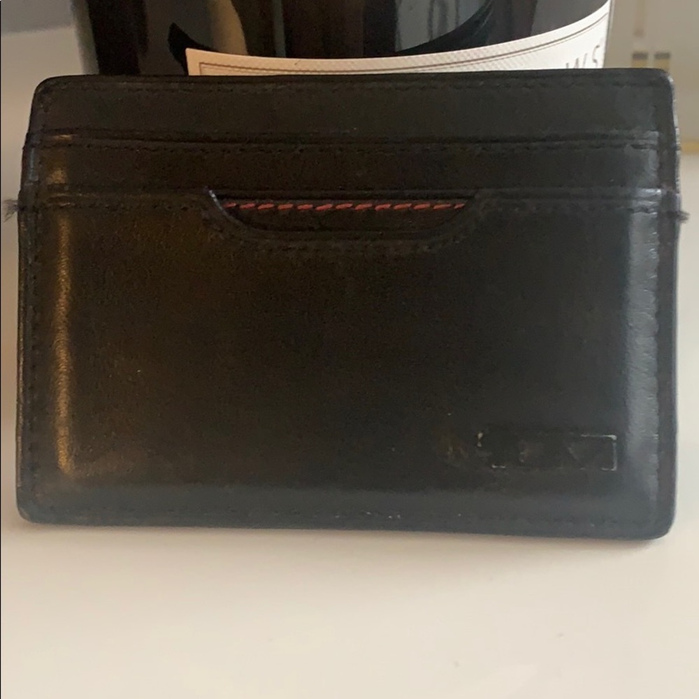 Tumi Card & Money Holder- Black Leather